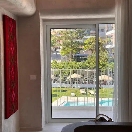 Theros Apart-hotel Rethymno