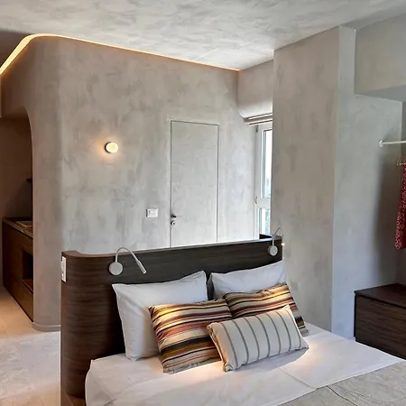 Theros Ретимно