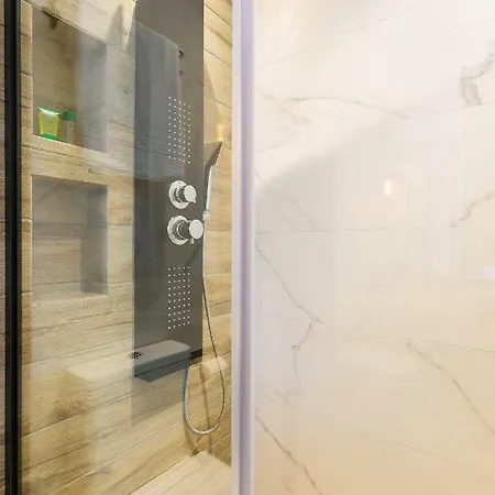 Aparthotel Theros 3*