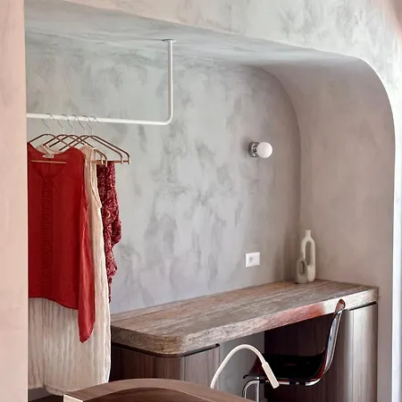 公寓式酒店 Theros 4*