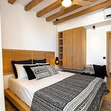 Aparthotel Theros 4*