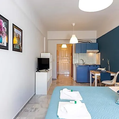 Theros Aparthotel 4*