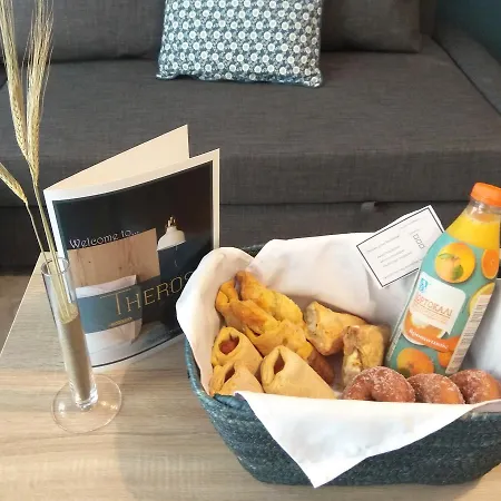 Aparthotel Theros 4*