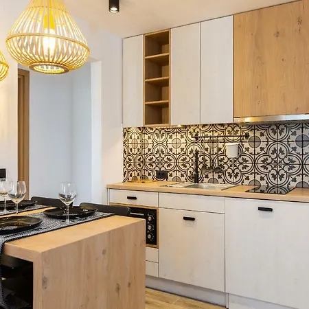 Theros 4* 罗希姆诺