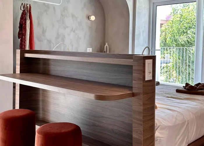 Theros Aparthotel Rethymno