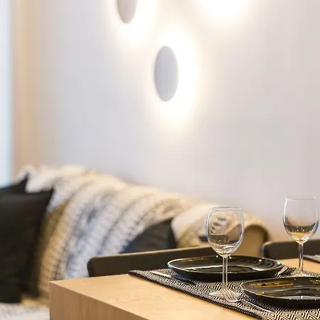 Theros Lejlighedshotel 4*