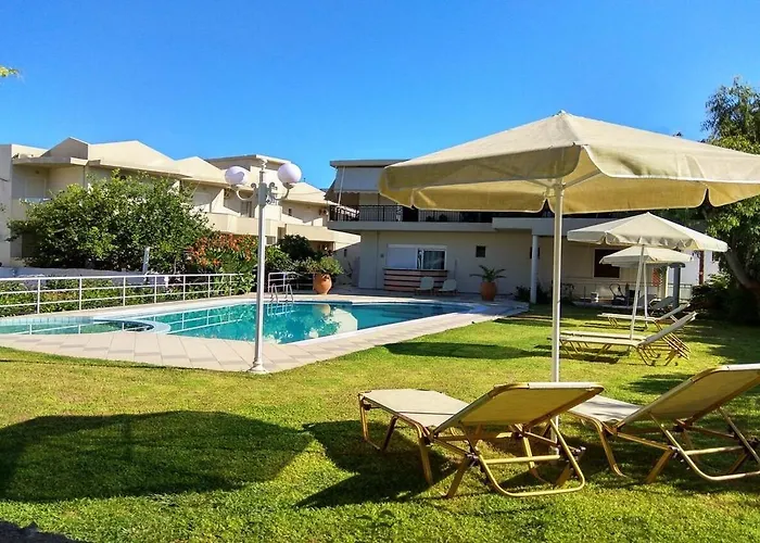 Theros Apartmanhotel Réthimno