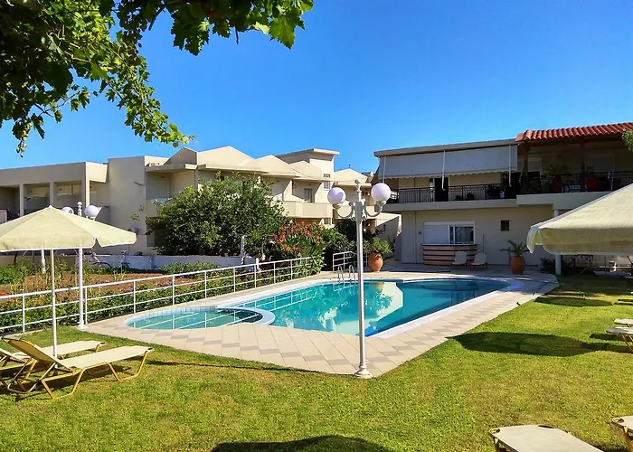 Theros Apartmanhotel