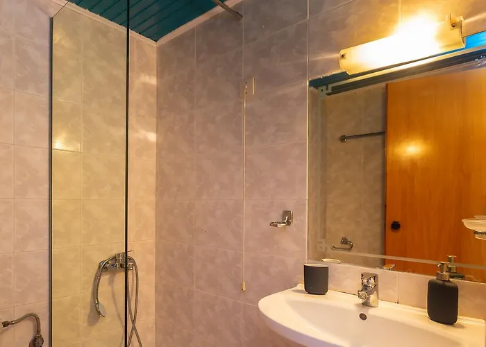 Theros Apartmanhotel 4*