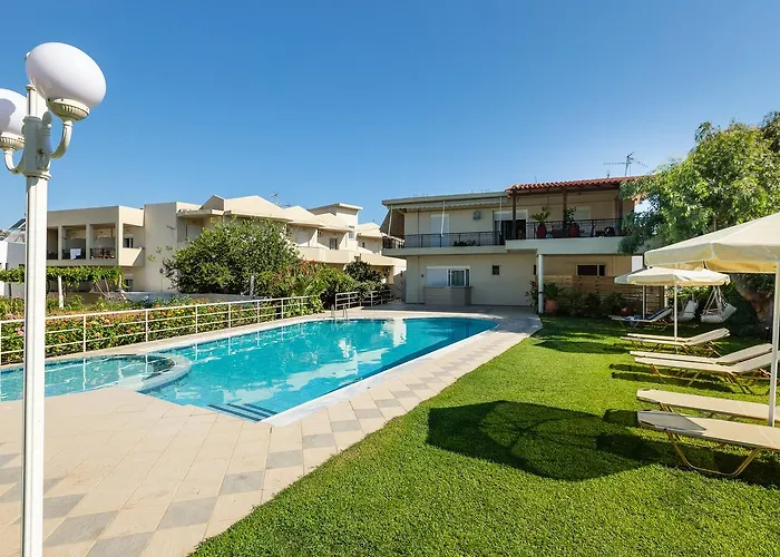 Apartmanhotel Theros 4*